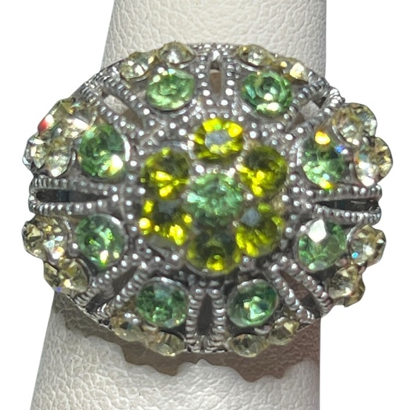Vintage Green Rhinestone Dome Adjustable Silver Tone Ring - Picture 3 of 8